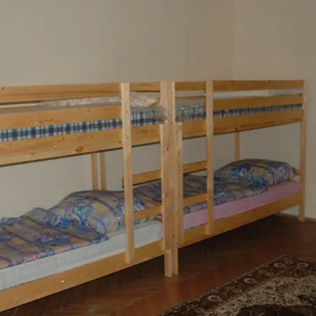 1st Hotell 2*