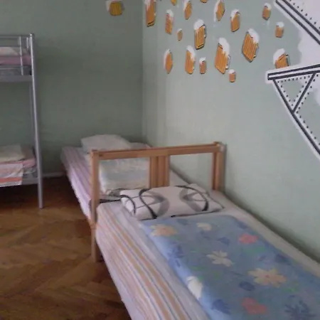 1st Βουδαπέστη