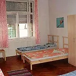 1st Hotel 2*